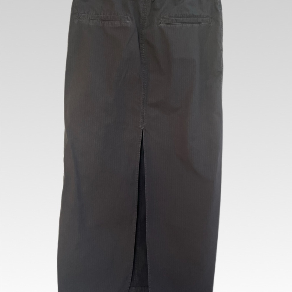 Zara Charcoal Grey With A Nice Pattern Pencil Skirt with Front Slit